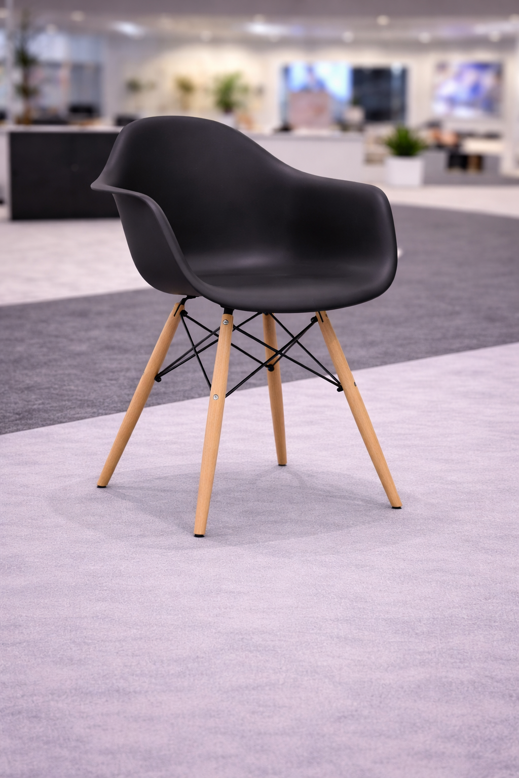 Silla negra moderna para eventos